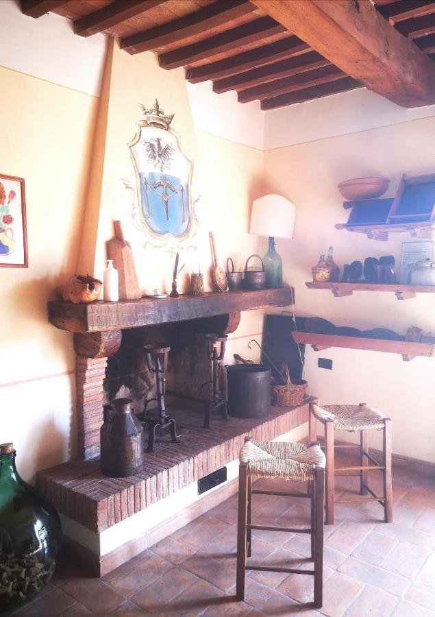 Podere Poggio Lupinaio San Martino sul Fiora Luaran gambar