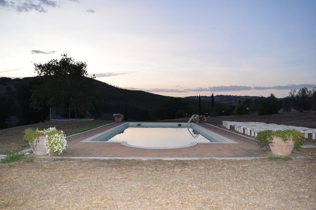 Podere Poggio Lupinaio San Martino sul Fiora Luaran gambar